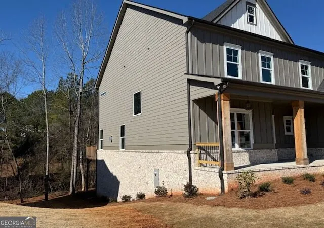 Photo 2 of Single family home for sale at 5642 Meadow View Dr, Jefferson, GA 30549 | MLS# 10832623 | Listing updated on 2026-09-08