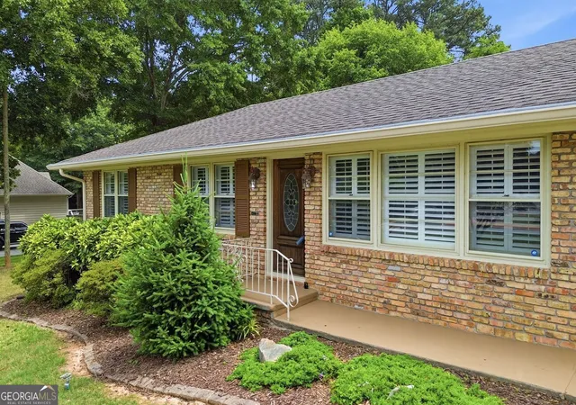2nd image of 3140 Post Oak Tritt Rd, Marietta, GA 30062 | MLS# 10766189
