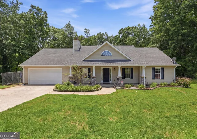Homes for sale in Mount Airy, GA | 131 Shamrock Ct, Mount Airy, GA 30563 | MLS# 10776136