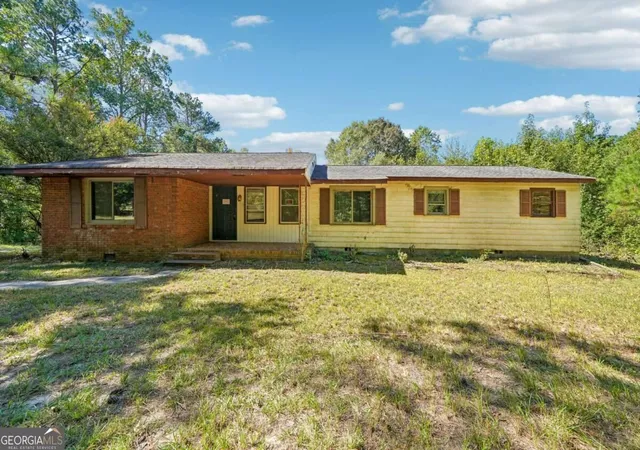 Single family home for sale at 5741 Liberty Rd, Winston, GA 30187 | MLS# 10855907