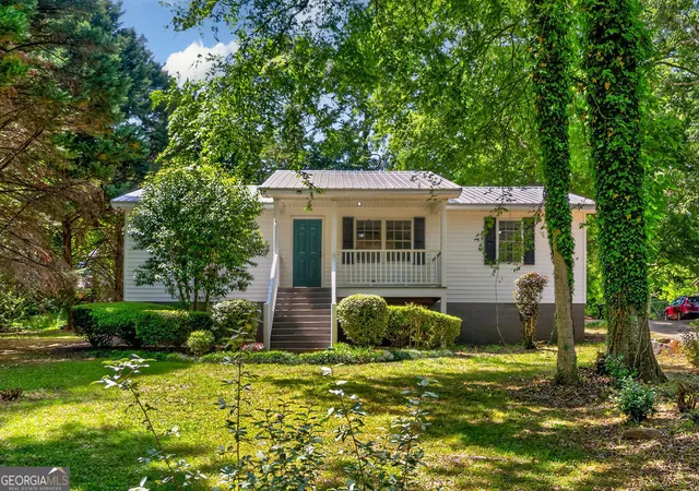 1st image of 108 Gordon St, Greensboro, GA 30642 | MLS# 10819376