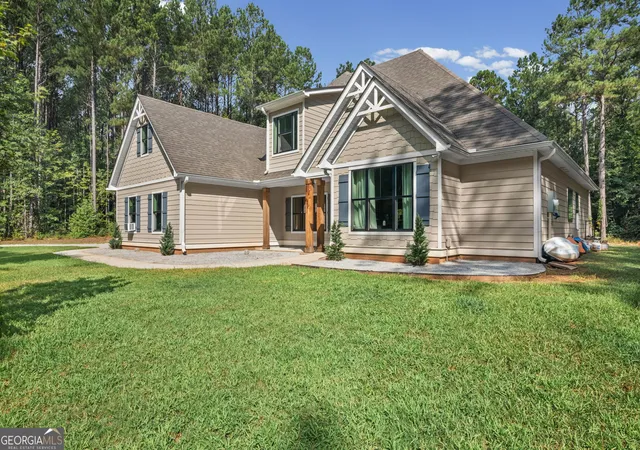 Photo 2 of Single family home for sale at 242 Roberts Pond Rd, Senoia, GA 30276 | MLS# 10834903 | Listing updated on 2026-09-18