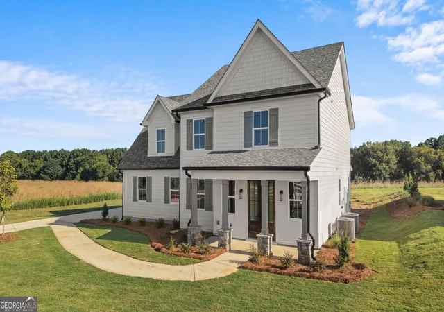 Photo 3 of Single family home for sale at 1111 Madison Hills Dr, Madison, GA 30650 | MLS# 10769566 | Listing updated on 2026-08-26
