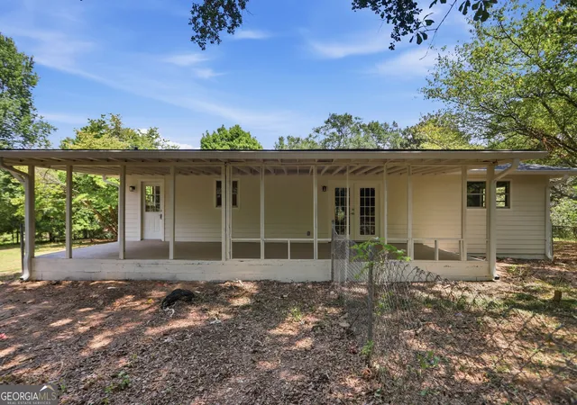 5th image of 2001 Lietch Ln Ne, Conyers, GA 30012 | MLS# 10829072