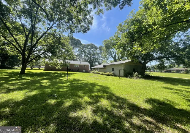 2nd image of 95 Gumlog Rd, Lavonia, GA 30553 | MLS# 10781545