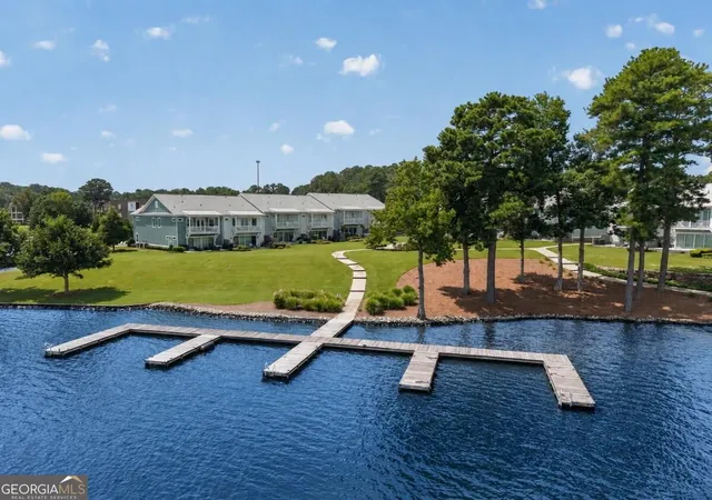 Photo 3 of Sale Pending at 111 Evelyn Aly, Eatonton, GA 31024 | MLS# 10835197 | Listing updated on 2026-09-11