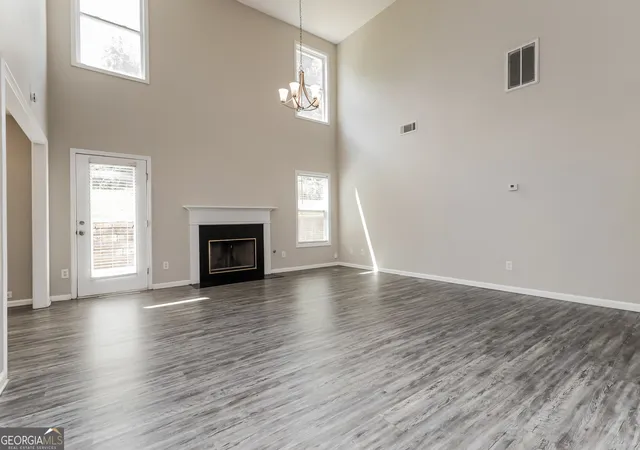 Photo 3 of Single family home for sale at 180 Hawken Trl, Mcdonough, GA 30253 | MLS# 10801523 | Listing updated on 2026-10-17