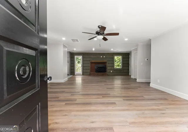 4th image of 5880 Norton Cir, Flowery Branch, GA 30542 | MLS# 10824190