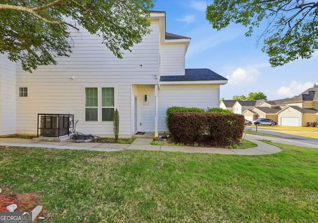 Photo 3 of Sale Pending at 4313 Ben Hl Rd, Atlanta, GA 30349 | MLS# 10733579 | Listing updated on 2026-10-02