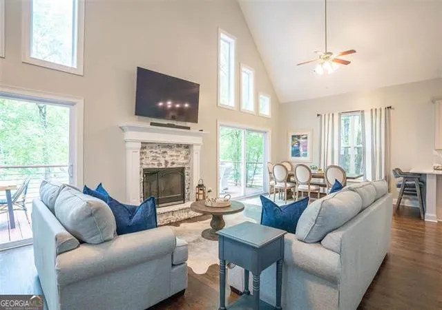 Photo 1 of Single family home for sale at 188 W River Bnd Dr, Eatonton, GA 31024 | MLS# 10724644 | Listing updated on 2026-08-17