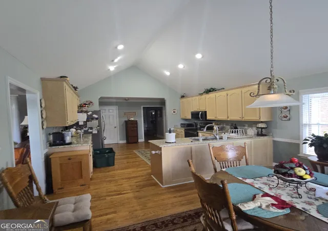 Photo 3 of Single family home for sale at 111 Lance Dr, Macon, GA 31216 | MLS# 10806949 | Listing updated on 2026-08-16