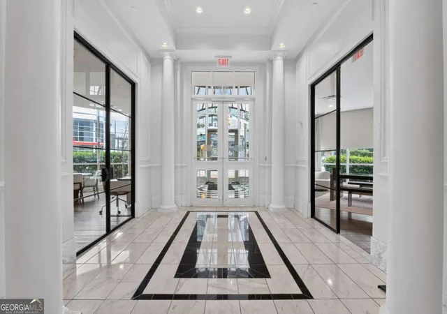 2nd image of 325 E Paces Fry Rd Ne, Atlanta, GA 30305