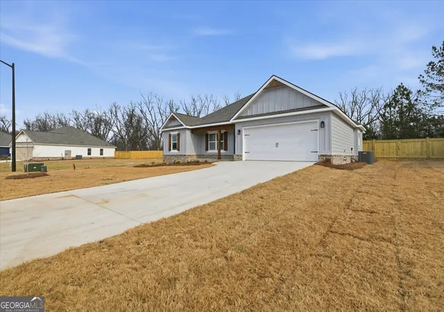 Photo 1 of Sale Pending at 510 New Hope, Perry, GA 31069 | MLS# 10663037 | Listing updated on 2026-02-15