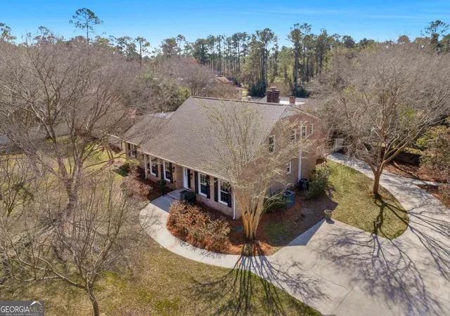 Photo 2 of Single family home for sale at 1808 Seminole Trl, Waycross, GA 31501 | MLS# 10820693 | Listing updated on 2026-08-20