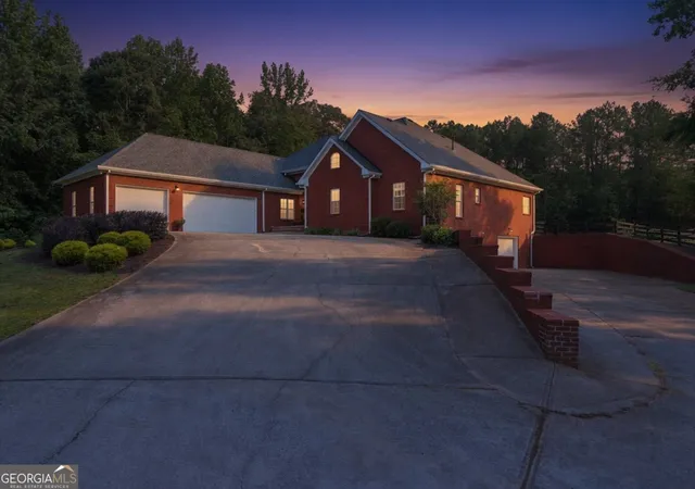2nd image of 1210 Cedar Grove Rd, Buckhead, GA 30625 | MLS# 10798203