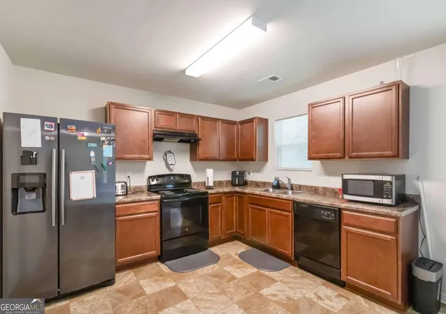 4th image of 5622 Laurel Ridge Dr, Atlanta, GA 30344 | MLS# 10556218
