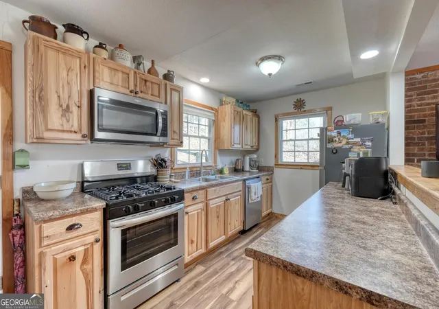 Photo 5 of Single family home for sale at 3426 Old Hwy 64 W, Warne, NC 28909 | MLS# 10833360 | Listing updated on 2026-08-27