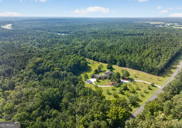 Photo 3 of Single family home for sale at 224 Butler Rd Se, Milledgeville, GA 31061 | MLS# 10831099 | Listing updated on 2026-09-19