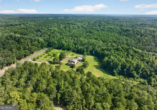 Photo 4 of Single family home for sale at 224 Butler Rd Se, Milledgeville, GA 31061 | MLS# 10831099 | Listing updated on 2026-09-19