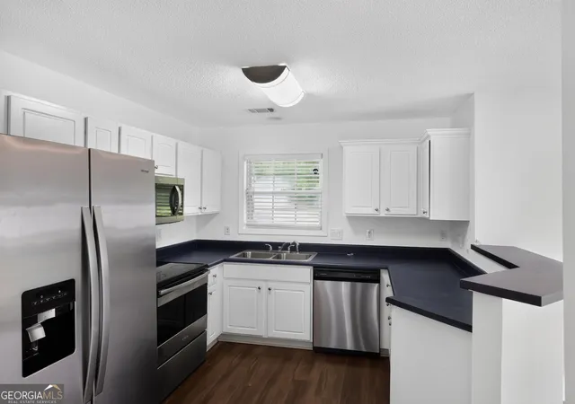 2nd image of 335 Colley St, Grantville, GA 30220 | MLS# 10829365