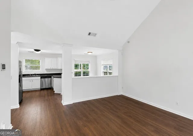 5th image of 335 Colley St, Grantville, GA 30220 | MLS# 10829365