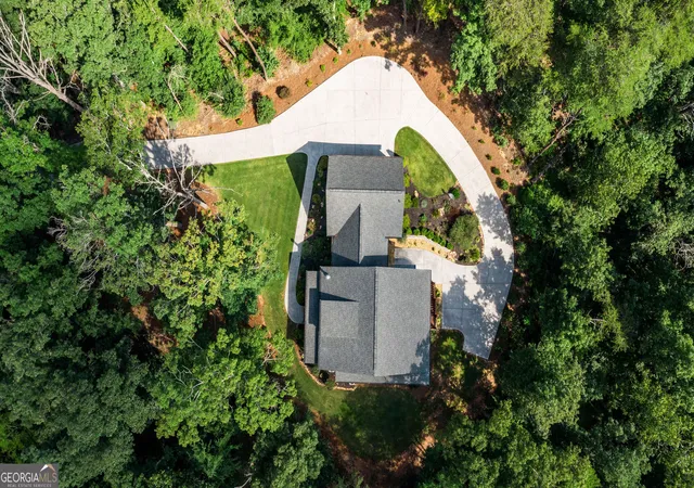Photo 3 of Single family home for sale at 220 Long Rd, Rydal, GA 30171 | MLS# 10810019 | Listing updated on 2026-10-07