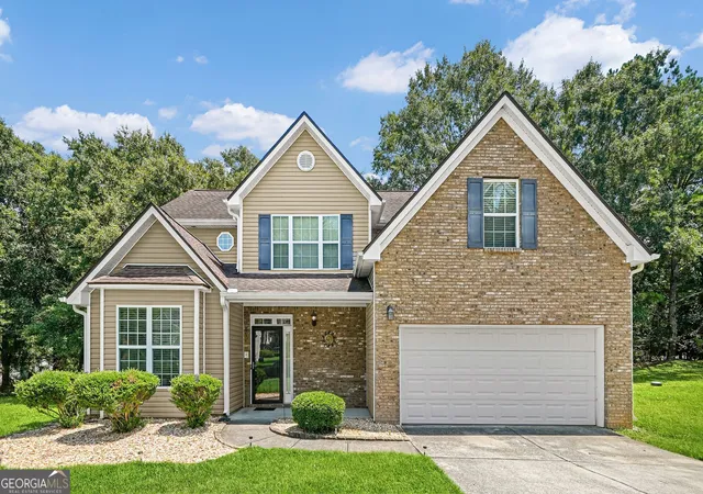 Photo 1 of Single family home for sale at 2432 Temple View Dr, Snellville, GA 30078 | MLS# 10819043 | Listing updated on 2026-09-12