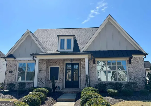 Photo 1 of Single family home for sale at 3220 Montebello Pkwy, Cumming, GA 30028 | MLS# 10716978 | Listing updated on 2026-09-07