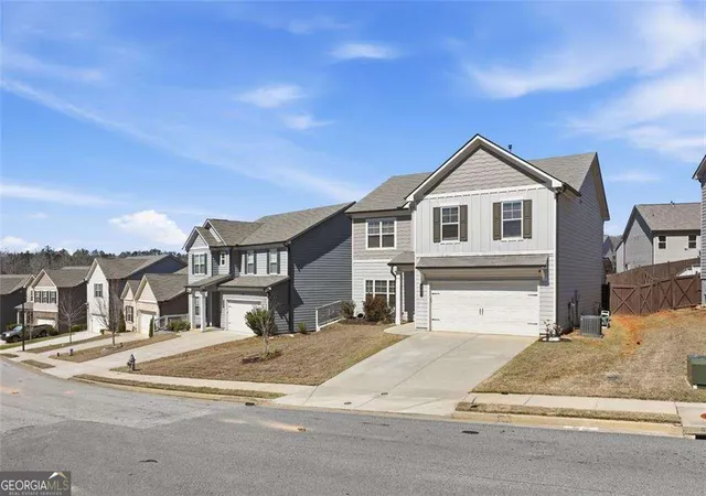 Photo 2 of Single family home for sale at 362 Auburn Crossing Dr, Auburn, GA 30011 | MLS# 10831880 | Listing updated on 2026-09-07