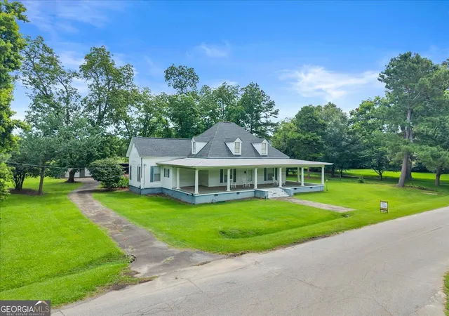 Photo 3 of Single family home for sale at 137 Church St, Vienna, GA 31092 | MLS# 10785224 | Listing updated on 2026-07-02