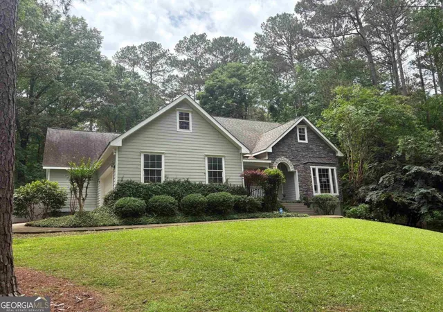 Homes for sale in Eatonton, GA | 129 Sebastian Dr, Eatonton, GA 31024 | MLS# 10799559