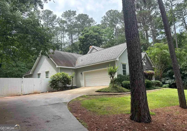 Homes for sale in Eatonton, GA | 129 Sebastian Dr, Eatonton, GA 31024 | MLS# 10799559