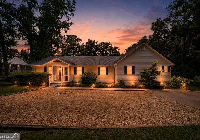 Photo 3 of Single family home for sale at 179 Napier Dr, Eatonton, GA 31024 | MLS# 10827978 | Listing updated on 2026-09-08