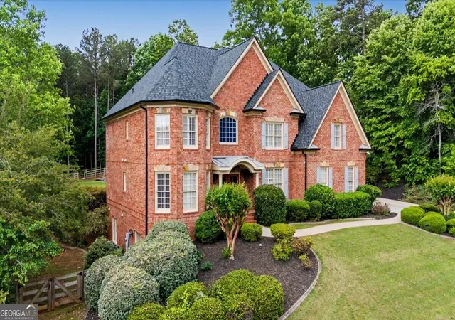 Photo 3 of Single family home for sale at 122 Ridge View Dr, Ball Ground, GA 30107 | MLS# 10768357 | Listing updated on 2026-07-09