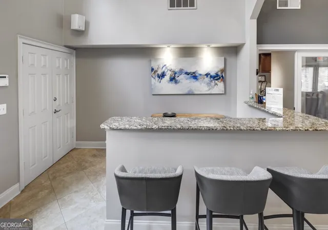 2nd image of 2509 River Grn Dr NW, Atlanta, GA 30327