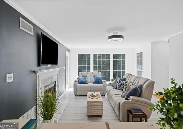 Photo 2 of Condo for sale at 709 Berkeley Woods Dr, Duluth, GA 30096 | MLS# 10826802 | Listing updated on 2026-08-29