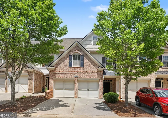 Photo 3 of Townhouse for sale at 4235 Cold Spring Ct, Cumming, GA 30041 | MLS# 10802662 | Listing updated on 2026-09-13