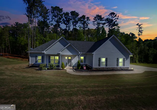 Photo 3 of Single family home for sale at 90 Scouts Ridge Dr, Covington, GA 30016 | MLS# 10734870 | Listing updated on 2026-08-22