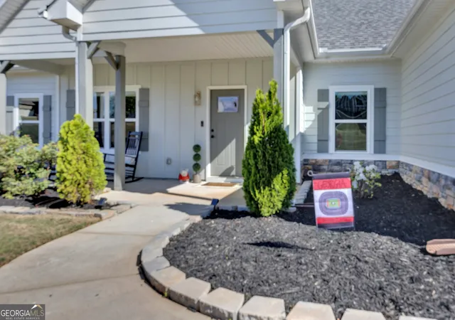Photo 3 of Single family home for sale at 90 Scouts Ridge Dr, Covington, GA 30016 | MLS# 10734870 | Listing updated on 2026-08-22
