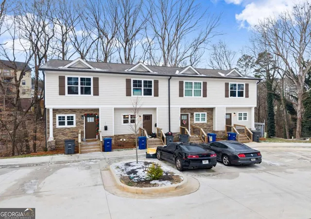 Photo 3 of Multi family home for sale at 2447 Nw Old Thompson Brg Rd, Gainesville, GA 30501 | MLS# 10714727 | Listing updated on 2026-09-09