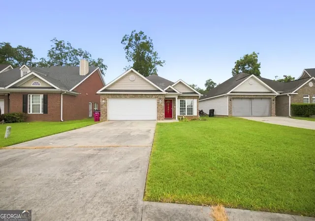Photo 3 of Single family home for sale at 419 Bob White Rd, Macon, GA 31216 | MLS# 10833638 | Listing updated on 2026-08-27