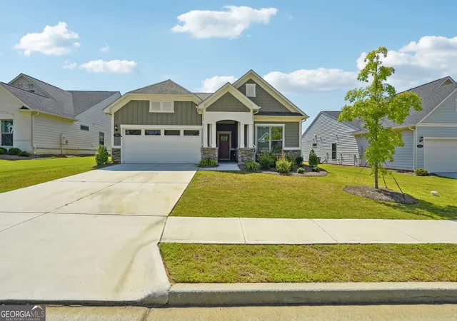 Photo 2 of Single family home for sale at 361 Elkins Pl, Peachtree City, GA 30269 | MLS# 10794581 | Listing updated on 2026-07-11