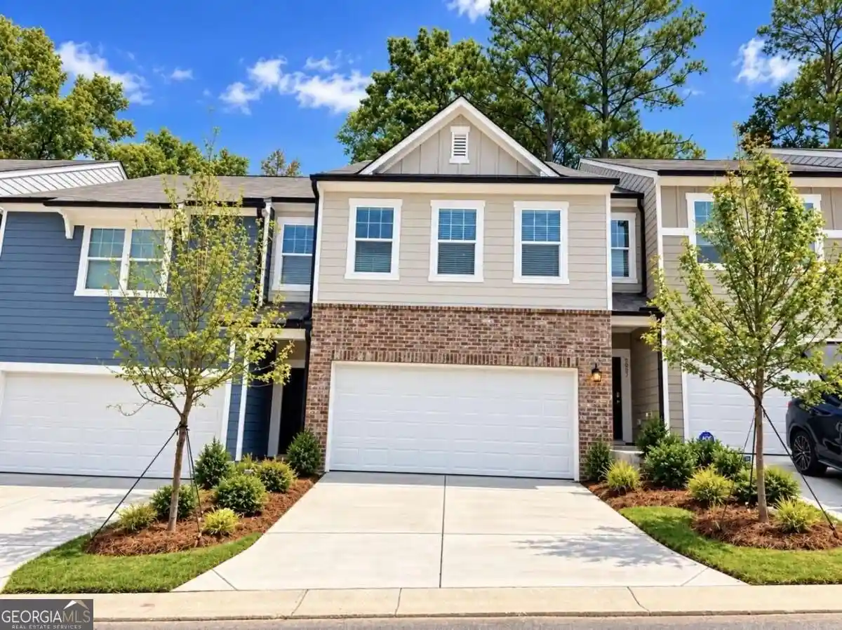 Photo 1 of Townhouse for sale at 3025 Osier Cir, Douglasville, GA 30135 | MLS# 10867591 | Listing updated on 2026-10-19