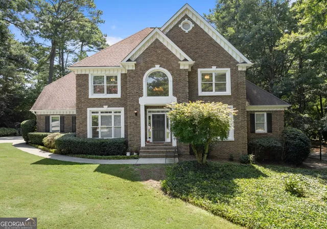 Photo 3 of Single family home for sale at 1430 Roanoke Tr, Grayson, GA 30017 | MLS# 10825939 | Listing updated on 2026-08-28