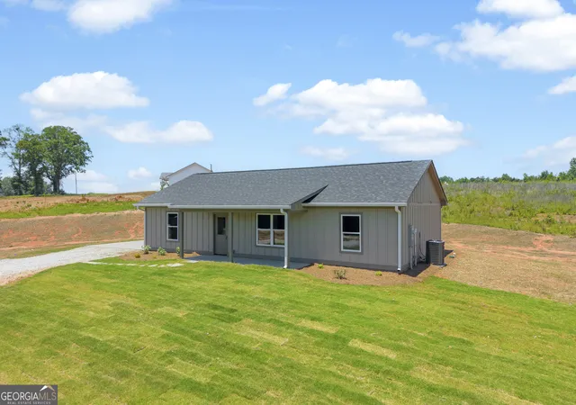 Homes for sale in Carnesville, GA | 1122 Hwy 326, Carnesville, GA 30521 | MLS# 10780165