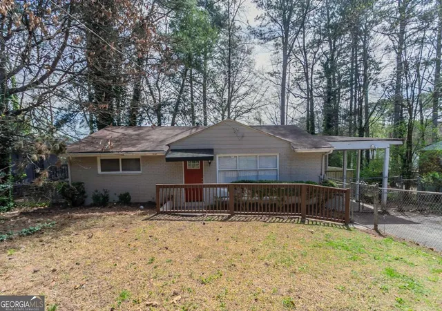 Photo 3 of Single family home for sale at 3425 Longleaf Dr, Decatur, GA 30032 | MLS# 10788071 | Listing updated on 2026-09-18