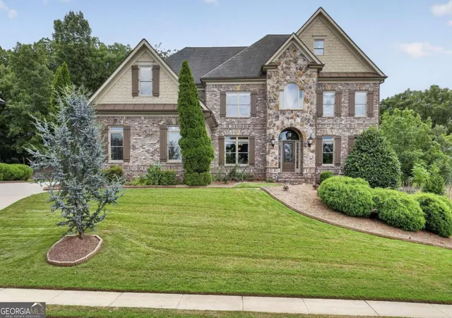 Photo 1 of Sale Pending at 4219 Sierra Creek Dr, Hoschton, GA 30548 | MLS# 10807050 | Listing updated on 2026-08-31
