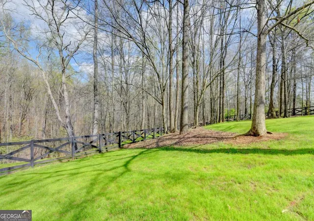 3rd image of 2435 Southers Cir, Suwanee, GA 30024 | MLS# 10814130