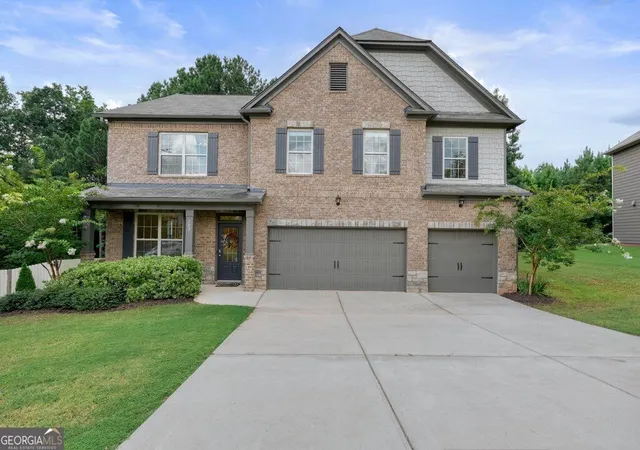 Photo 3 of Single family home for sale at 183 Rushing Creek Trl, Dallas, GA 30132 | MLS# 10817402 | Listing updated on 2026-09-19