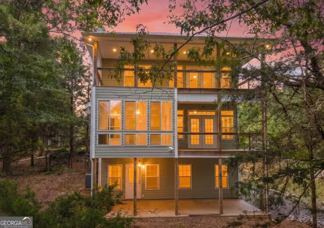 2nd image of 27 Classic Dr, Hartwell, GA 30643 | MLS# 10812526